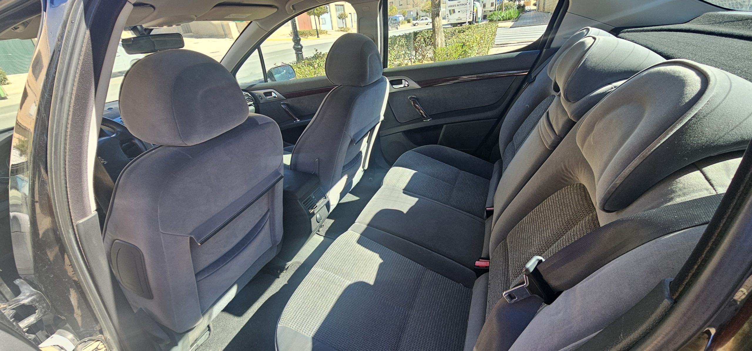 Peugeot 407 2.0 HDi ST Confort