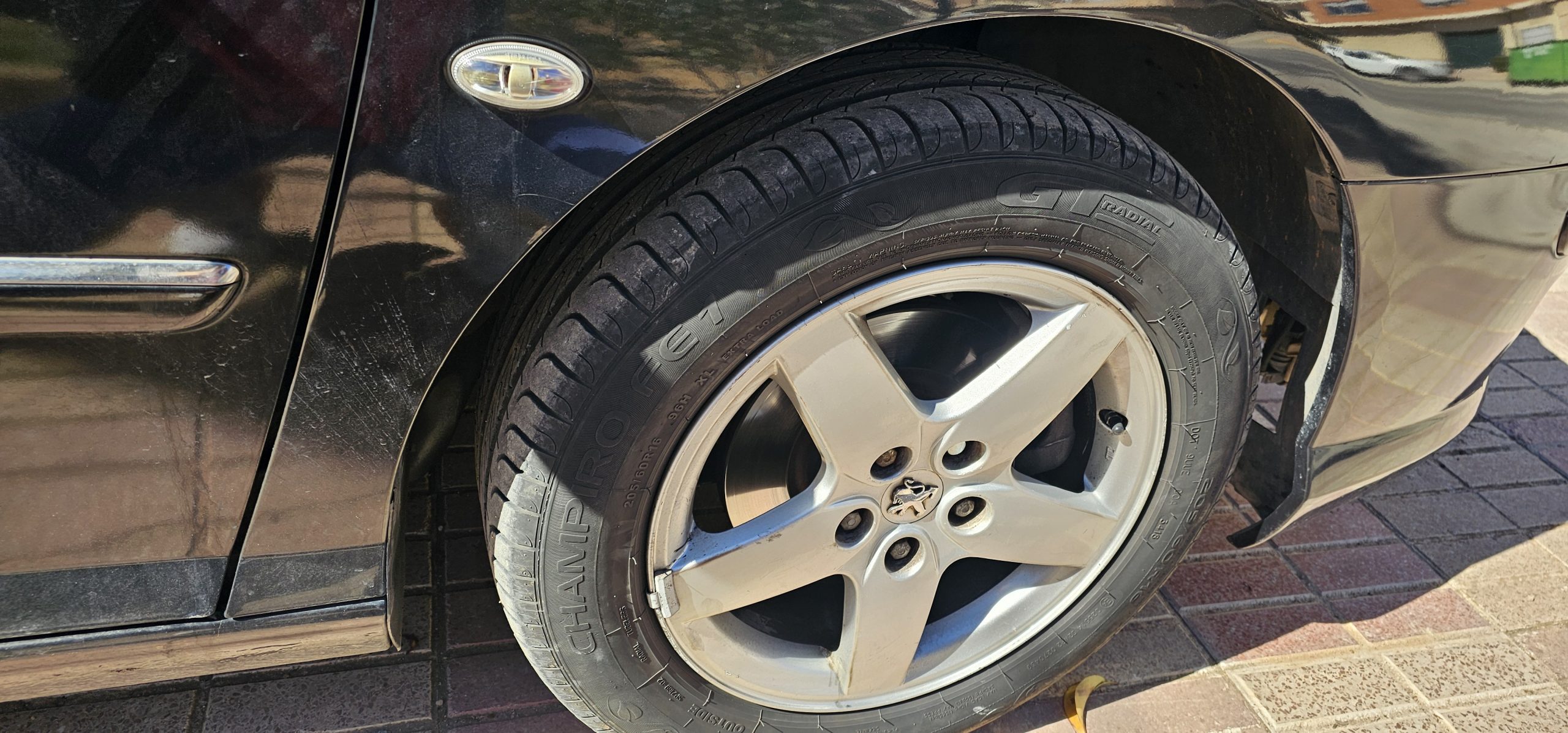 Peugeot 407 2.0 HDi ST Confort