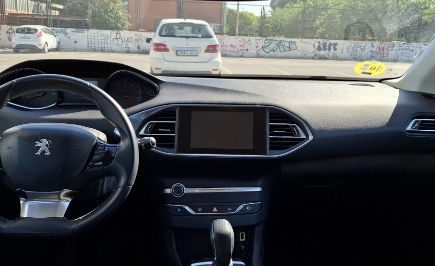 Peugeot 308 1.6 Confort