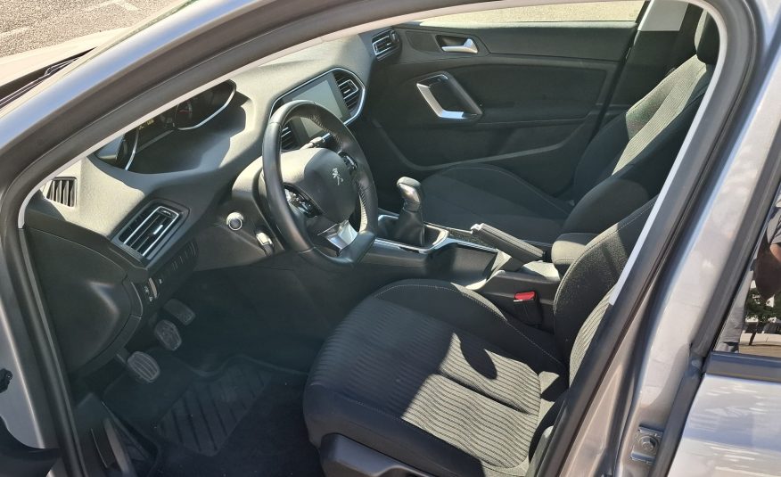 Peugeot 308 1.6 Confort